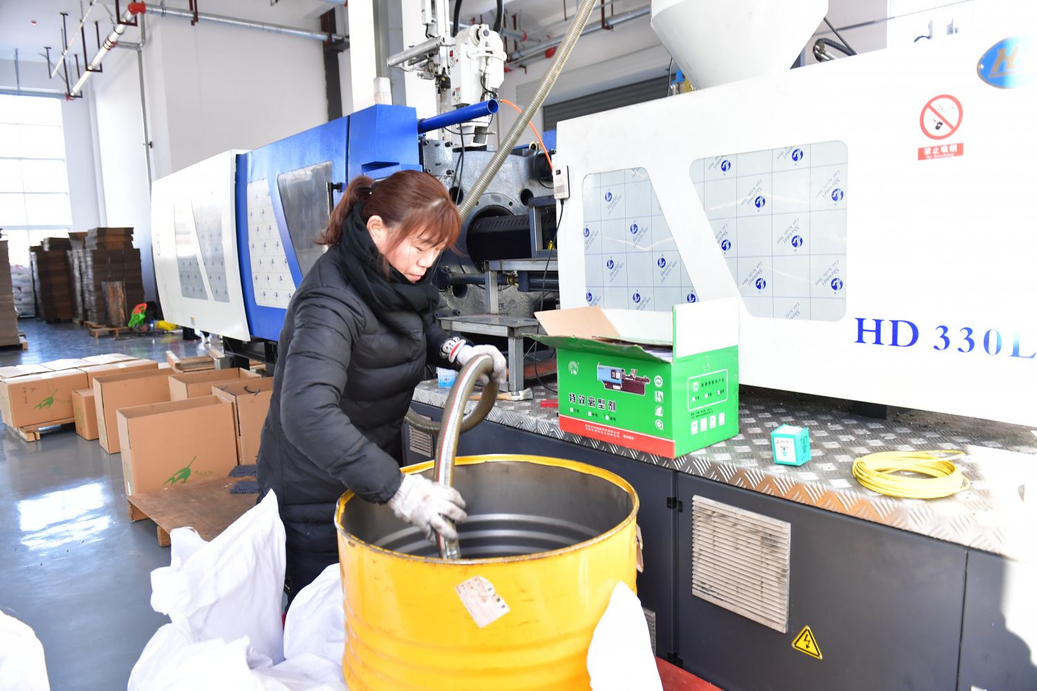 巢湖市最大扶贫车间标准化厂房投产运营 开启乡村振兴新篇章
